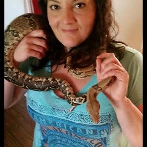 Meet your Posher, Sherry